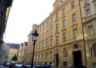 Квартира, 3 + 1, 115 м2, Прага 1 - Старый город
